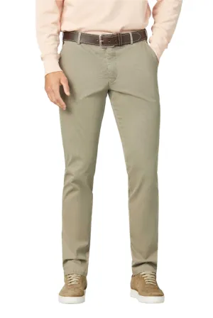 New York Chino
