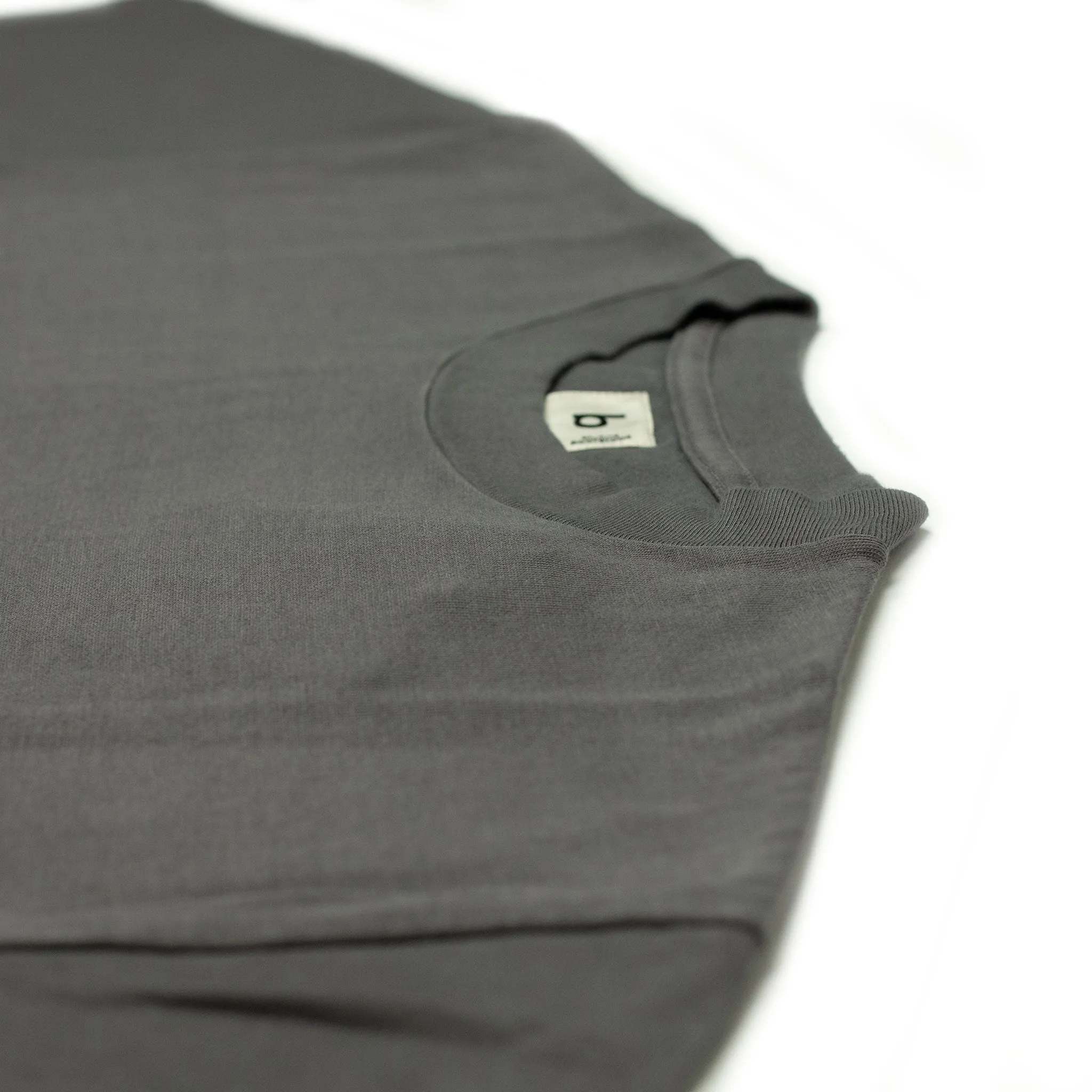 Soft cotton crewneck pocket tee in dark grey